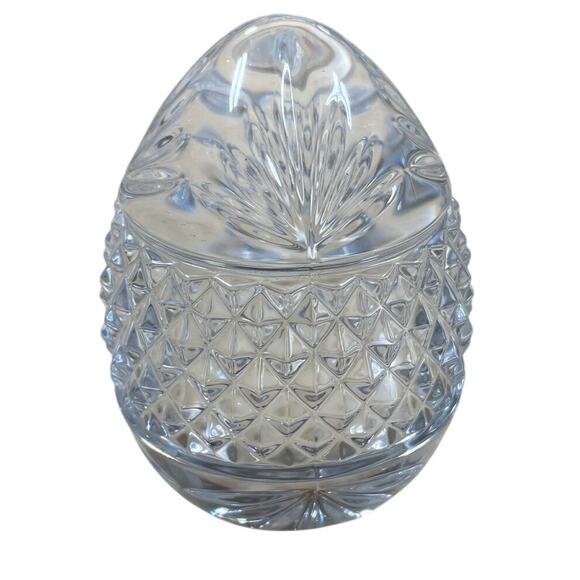 Vintage Collectible Crystal Egg Shaped Paperweight France Excellent Condition - Picture 1 of 7